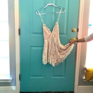 Selfie Leslie Cream lace romper with corset back